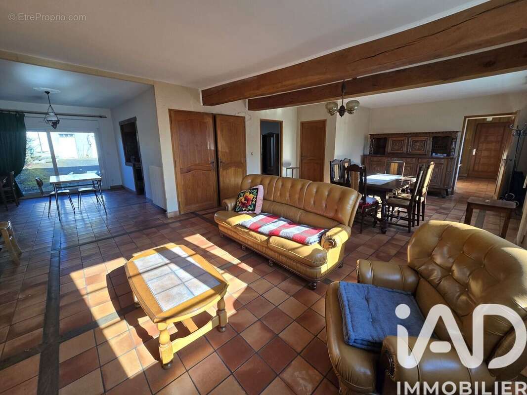 Photo 5 - Maison à BUZANCAIS