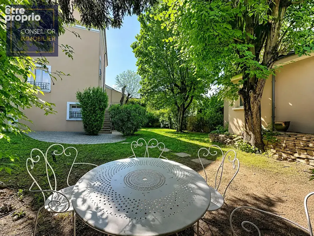 Maison Oullins Pierre Benite 7 pièce(s) 208 m2 - photo 14