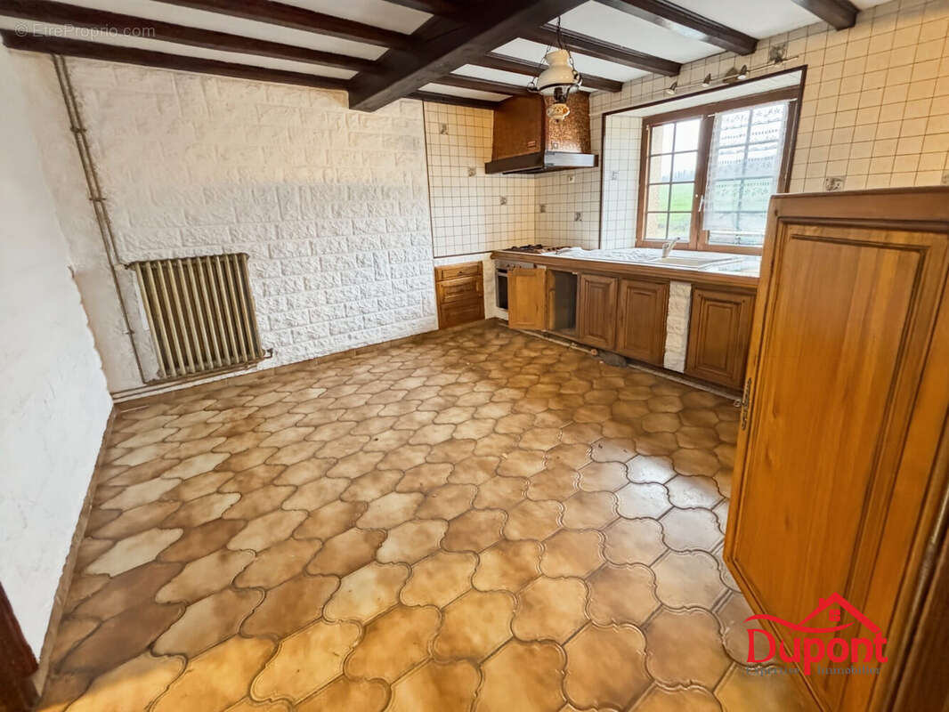 Maison à VAUX-VILLAINE