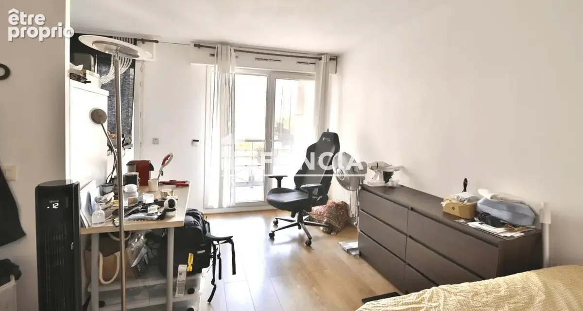 SARTROUVILLE - Studio de 31 M² avec balcon - photo 2