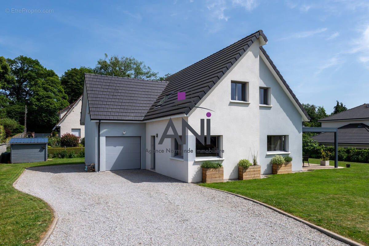 Maison à SAINT-AUBIN-SUR-SCIE