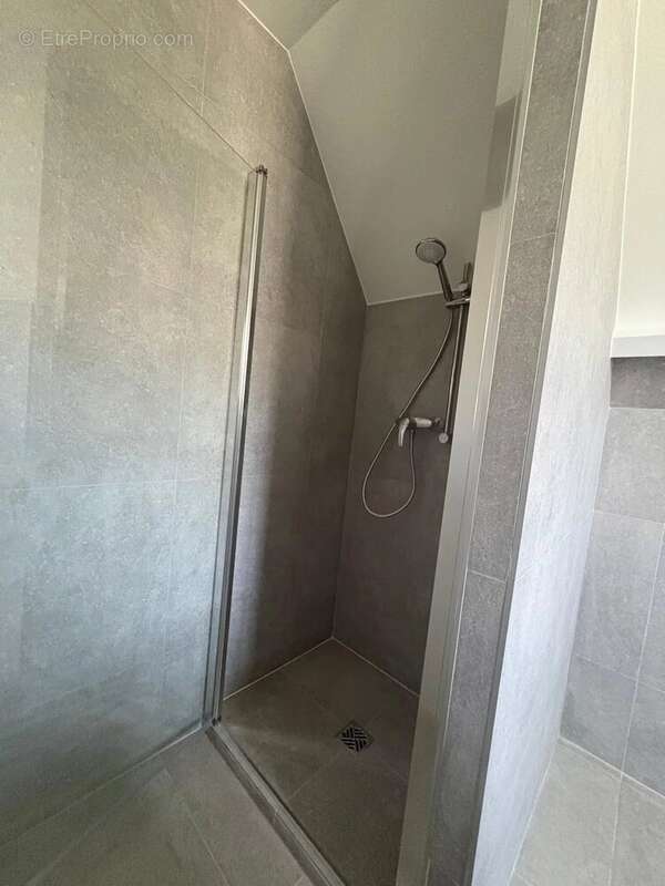 Maison à SAINT-NOM-LA-BRETECHE