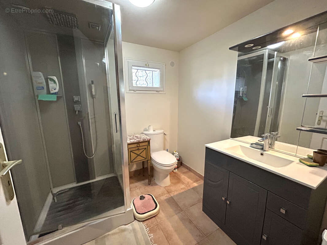 Maison à VILLECROZE