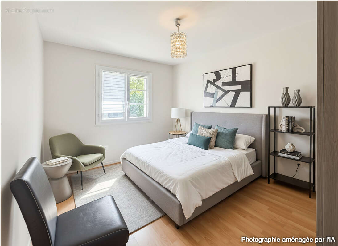 Maison à VAUX-LE-PENIL