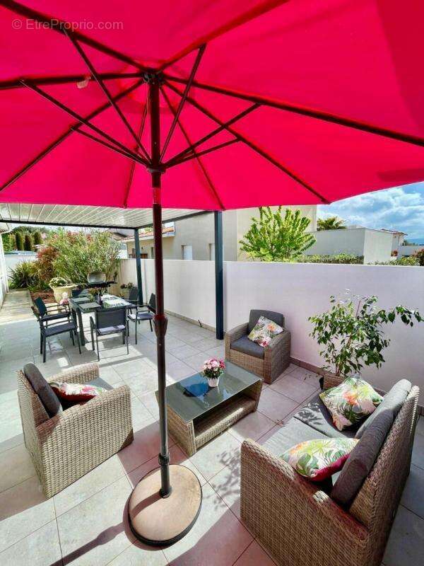 Maison à SAINT-JEAN-DE-VEDAS