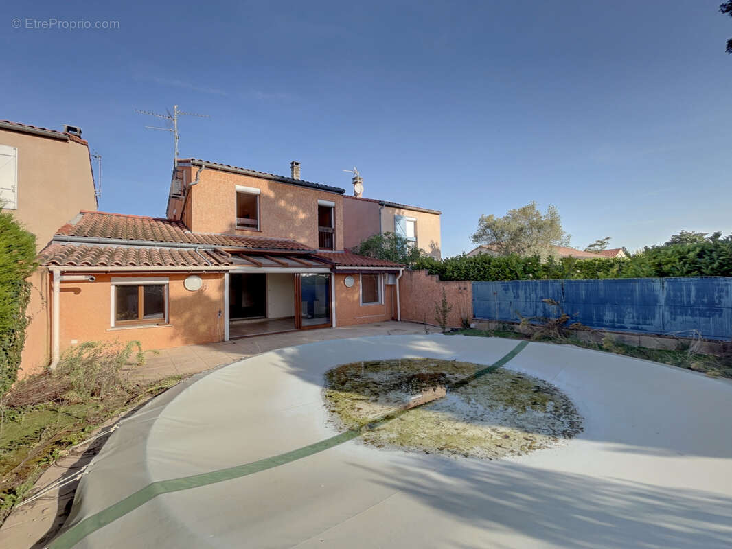 Maison à VILLENEUVE-TOLOSANE