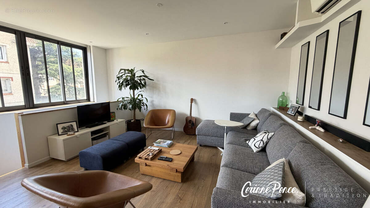 Nimes centre quartier residentiel appartement/maison de ville 135 m2 loi carrez 200 m2 habitables garage terra - photo 7