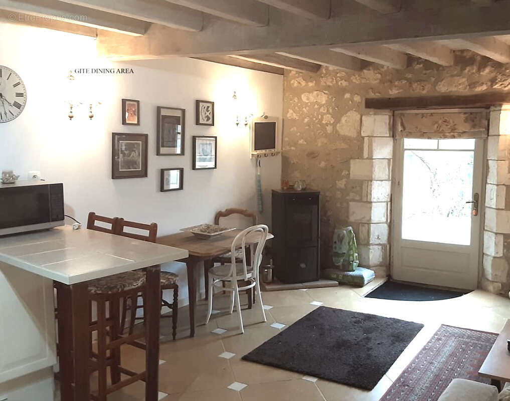 2 maisons en pierre renovée au calme, avec atelier sur terrain d'environ 1500m2 - photo 30