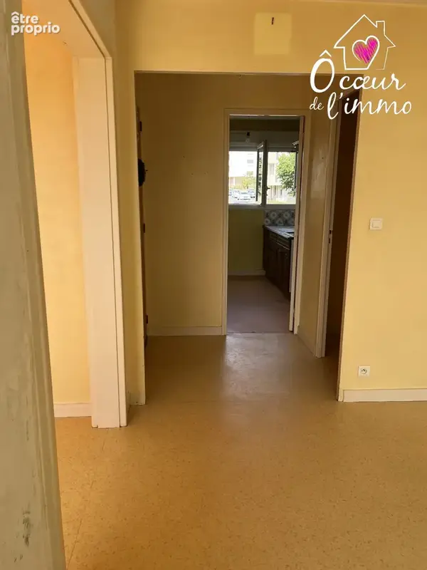 Appartement 66 m² à Cholet  - photo 2