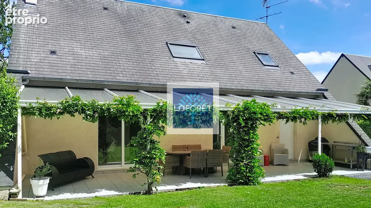 Maison à SAINT-GERMAIN-LA-BLANCHE-HERBE