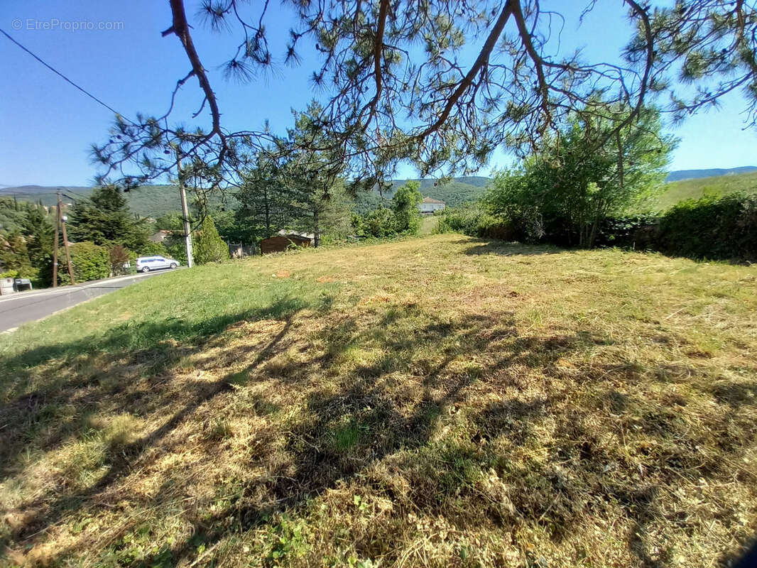 Terrain à LE POUJOL-SUR-ORB
