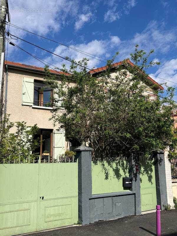 Maison à BAGNOLET