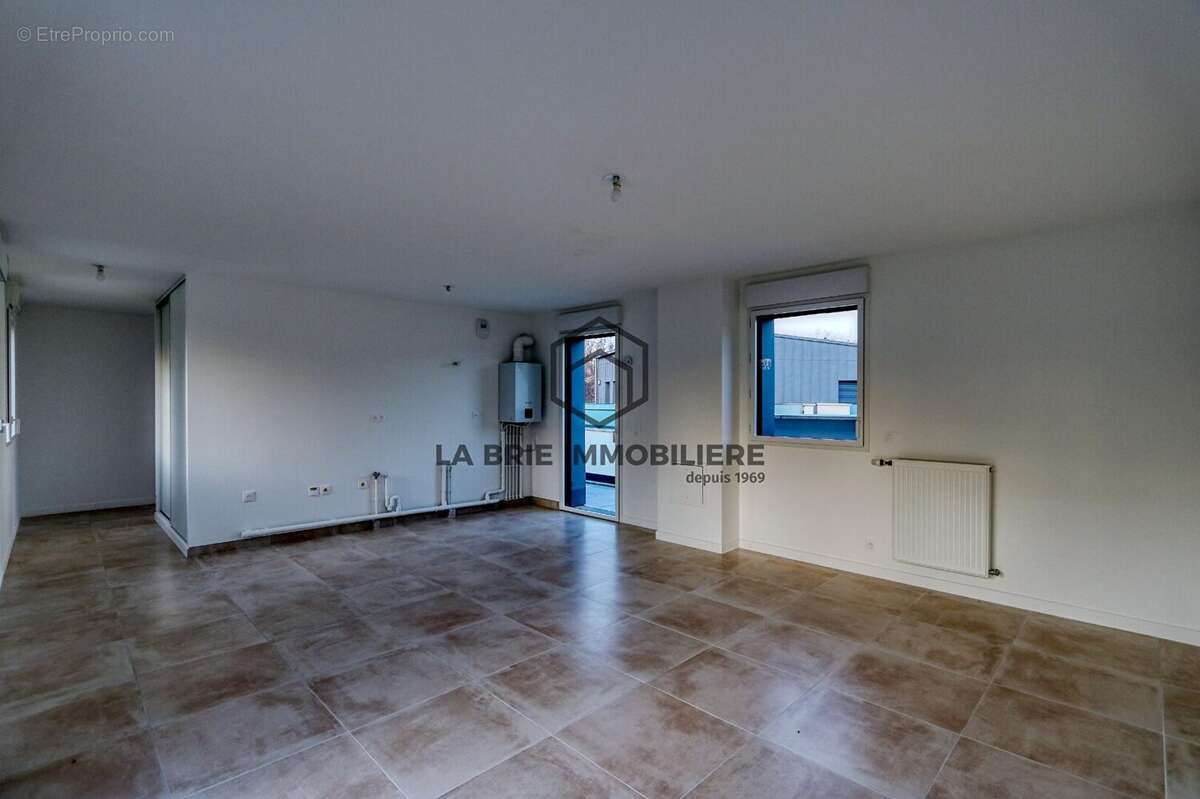 Appartement 77 m² à Rubelles  - photo 7