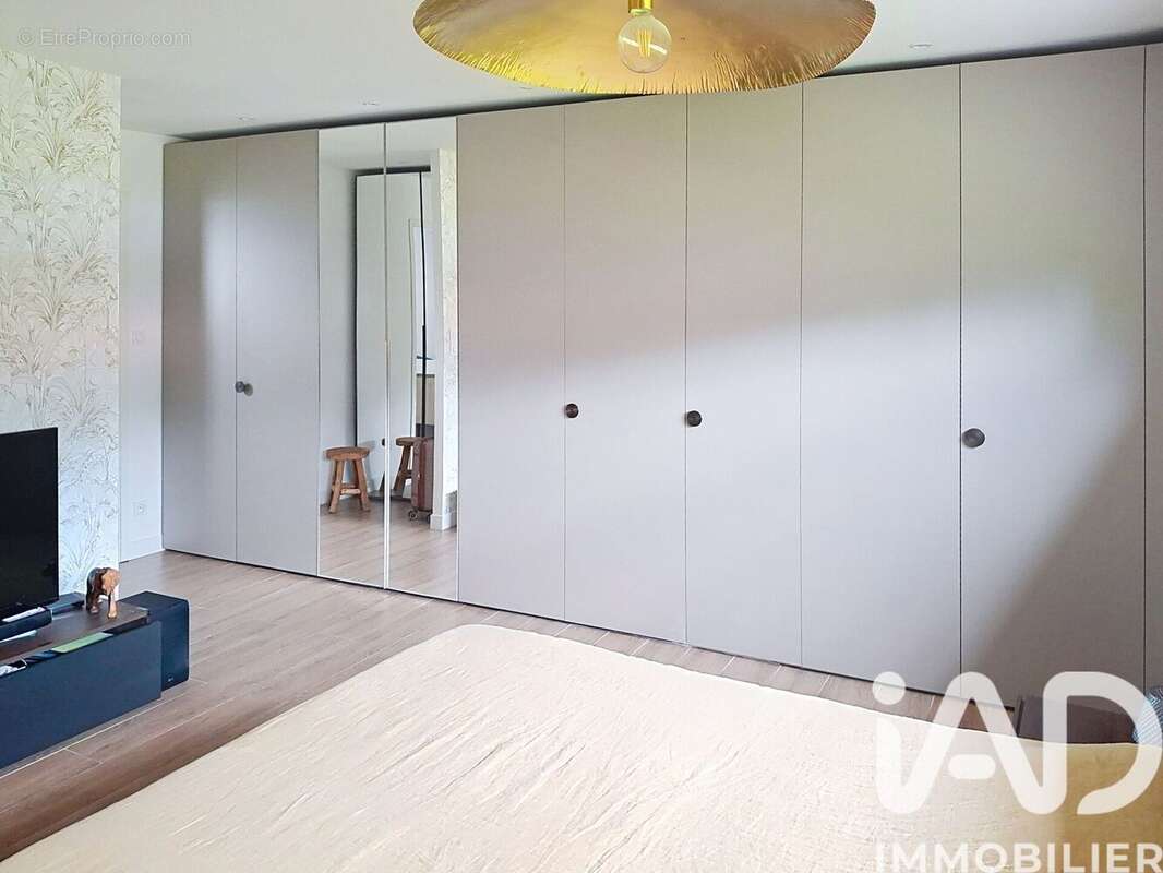 Maison 115 m² à Saint-Etienne-De-Tulmont  - photo 5