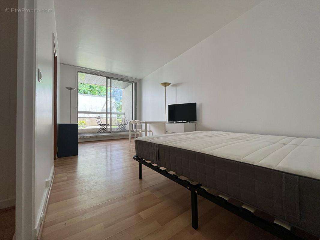 Appartement à PARIS-12E