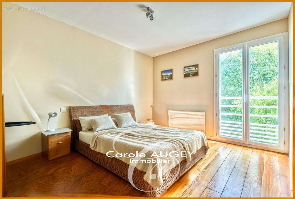 Maison à CARIGNAN-DE-BORDEAUX