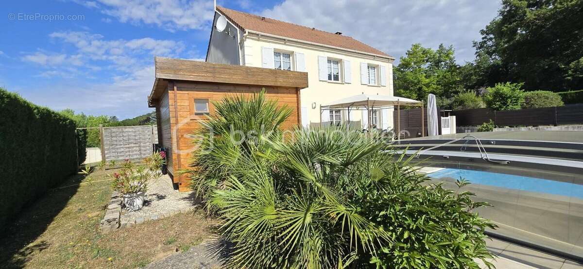 Maison à LA FERTE-ALAIS