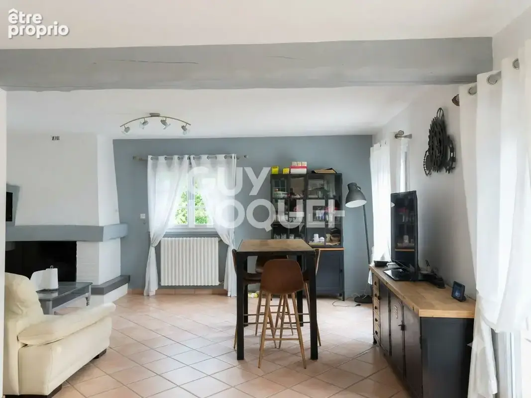 Maison à vendre proche Ezy-sur-Eure ? Cadre privilégié, jardin arboré et quartier recherché - photo 3