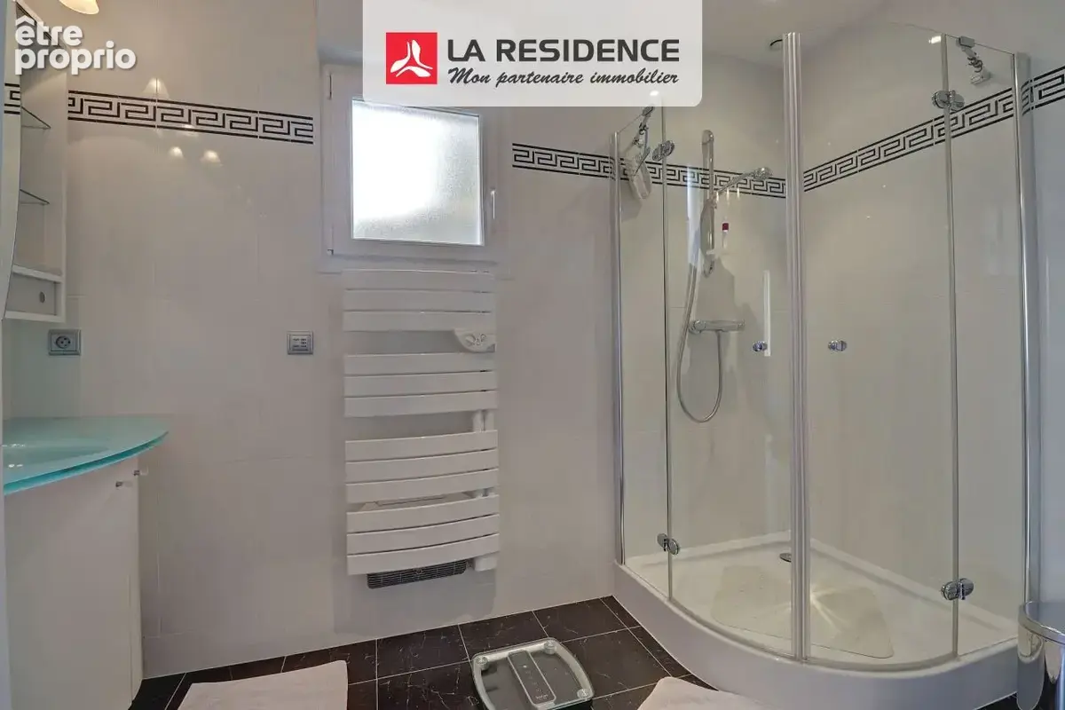 Maison 6 pièces 138 m² à vendre à Frejus (83600) - photo 8
