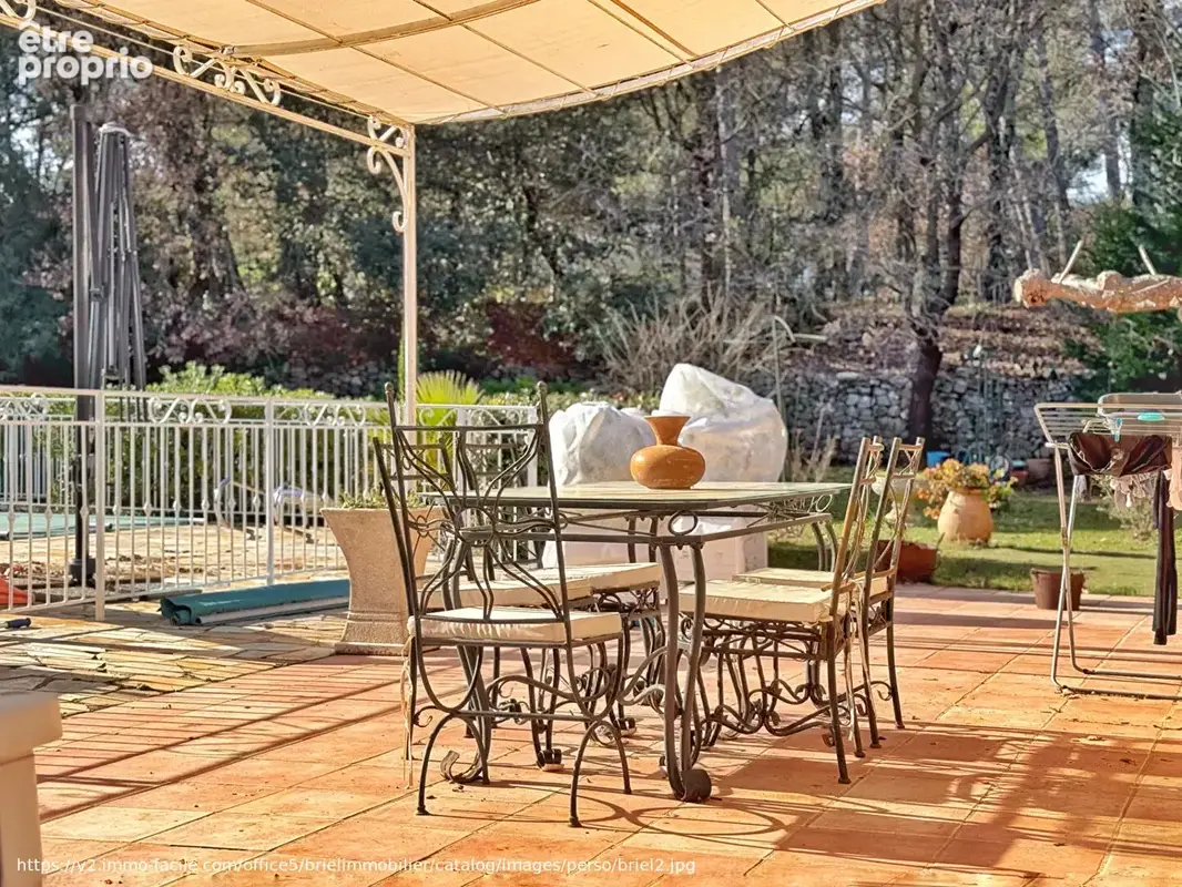 Lorgues, Villa 4 chambres, piscine, proche du village - photo 5