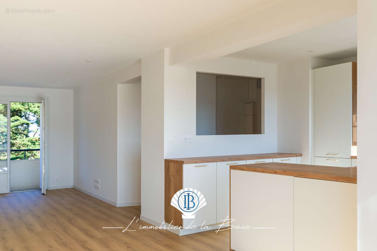 Appartement rénové - Cœur de bourg, Erquy 74 m2 - photo 13