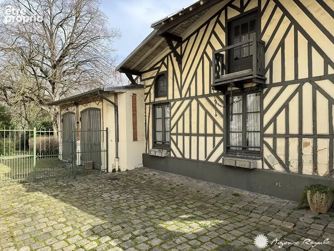 SAINT GERMAIN EN LAYE - Alsace Lorraine, 6' du RER, Emplacement exceptionnel - photo 10