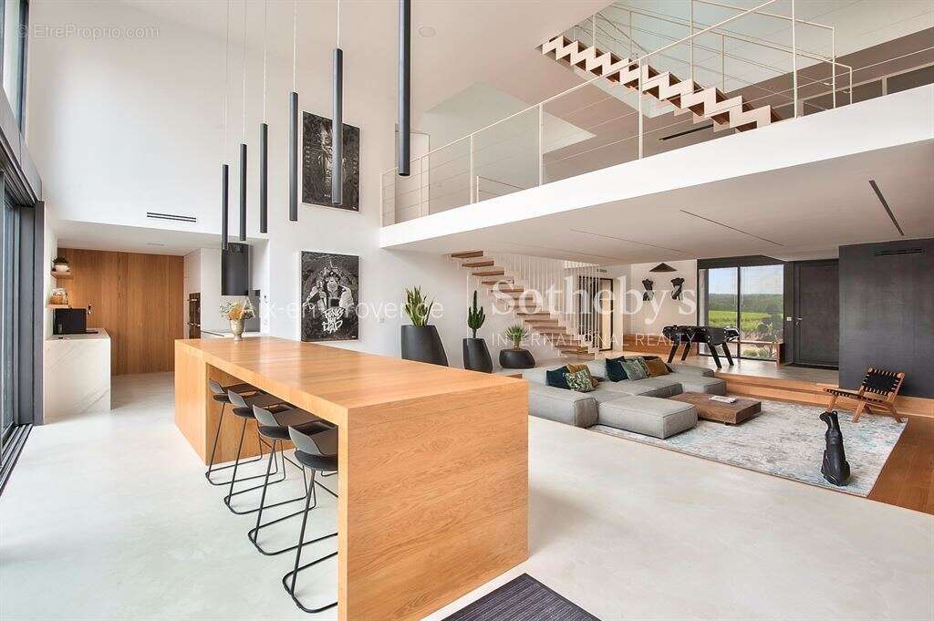 Maison à AIX-EN-PROVENCE