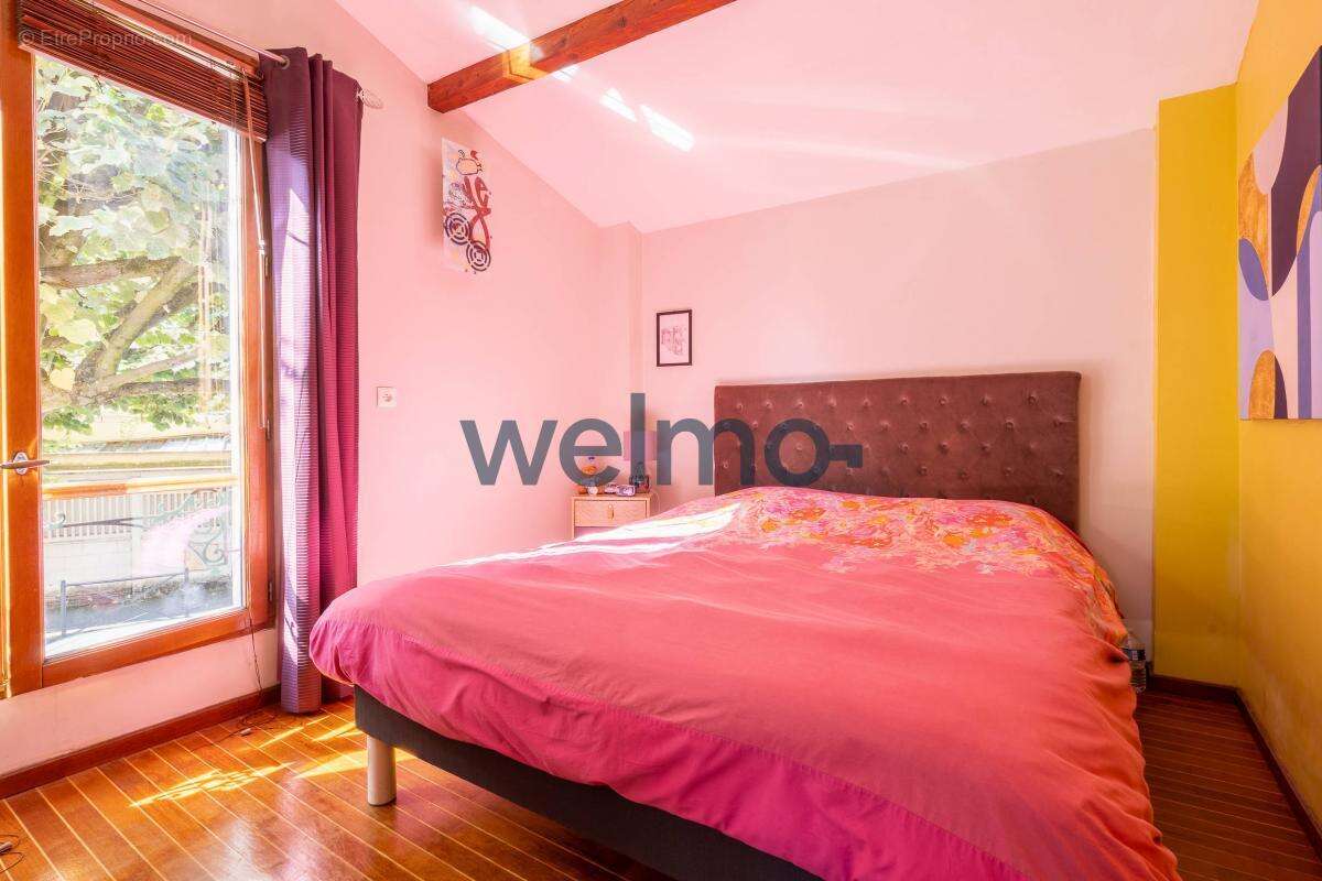 Maison à LE PERREUX-SUR-MARNE