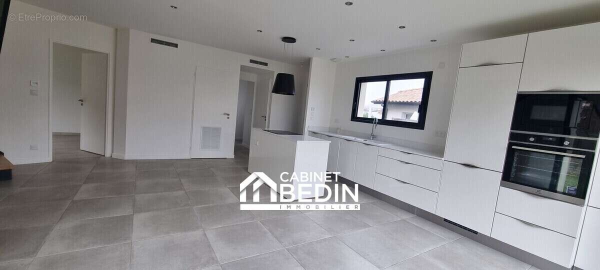 Maison 5 pièces 109 m² à vendre à La Teste-De-Buch (33260) - photo 4
