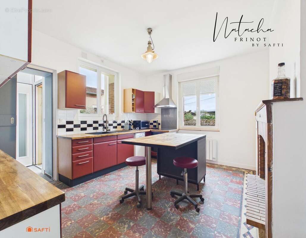 Photo 8 - Maison à REYNIES