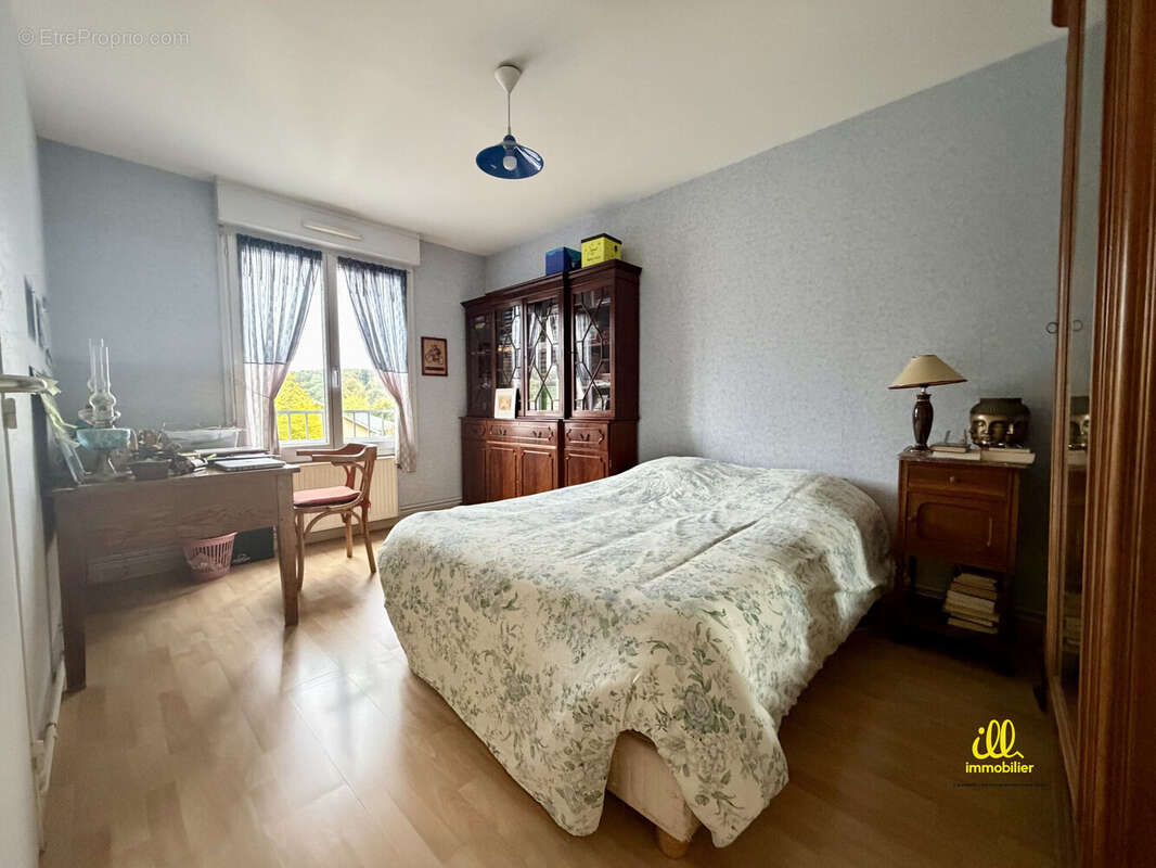 Maison à CHARLEVILLE-MEZIERES