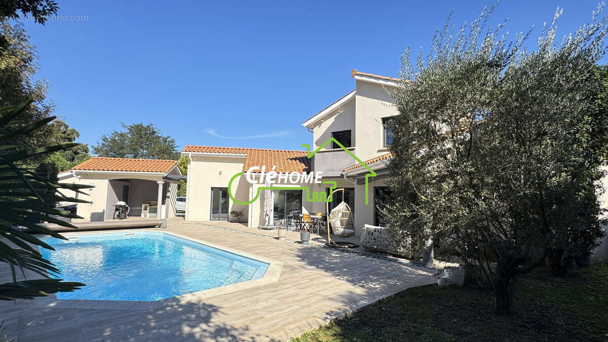 Maison à LENTILLY