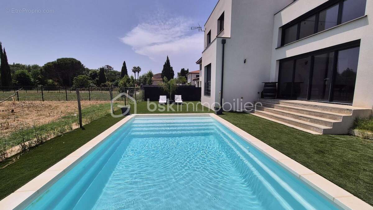 Maison à SAINT-CYPRIEN