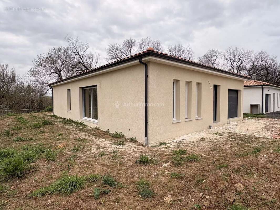 Maison à BRENS