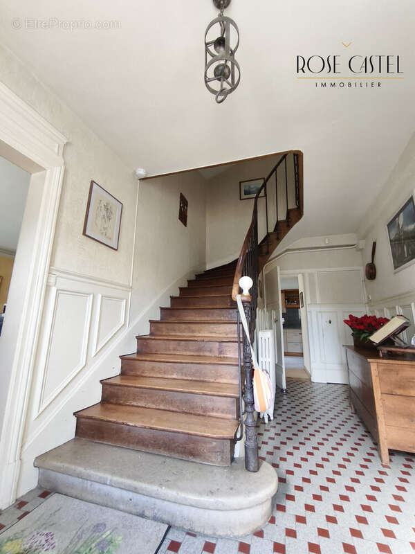 Maison 246 m² à Chartres  - photo 5