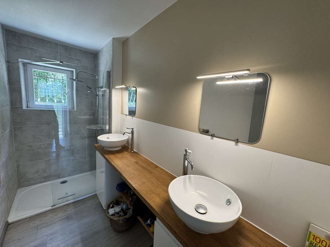 Maison à AIGUEFONDE