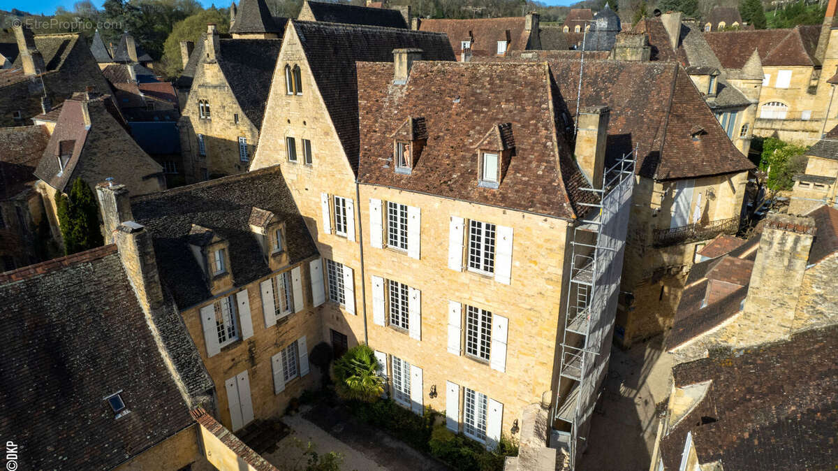 Appartement à SARLAT-LA-CANEDA
