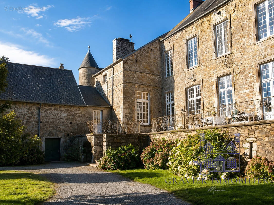 Maison à SAINT-PATRICE-DE-CLAIDS