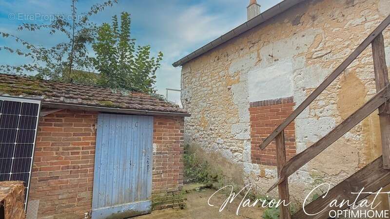 Maison à MAUVES-SUR-HUISNE