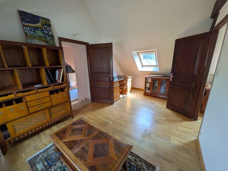 Saint caradec tregomel ensemble de 2 longeres de 230m² environ 11 pieces parcelle de 2800m² - photo 18