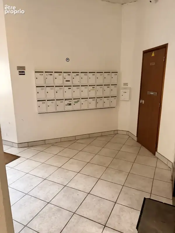 Vente plusieurs lots dans un immeuble - photo 61