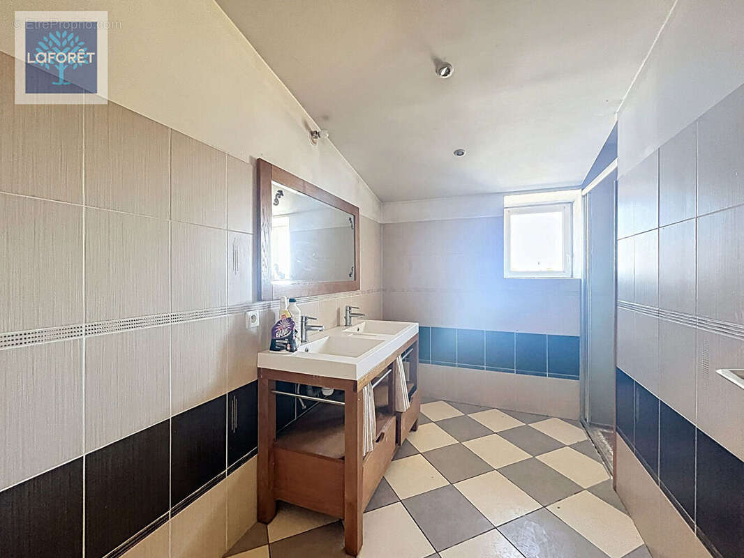 Maison à BRAUD-ET-SAINT-LOUIS