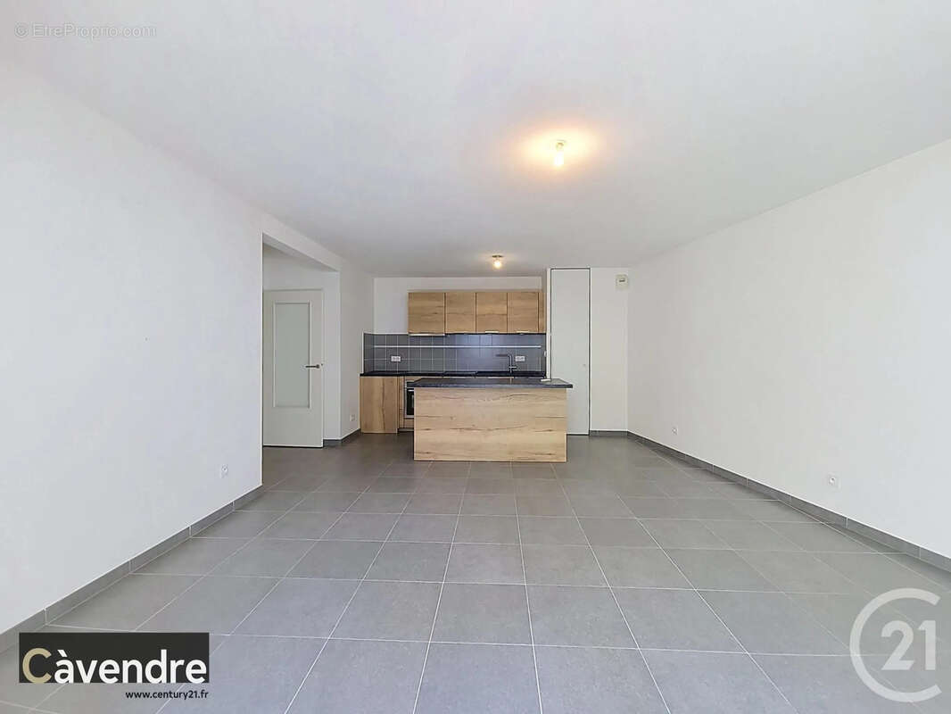 Appartement 77 m² à Avignon  - photo 9