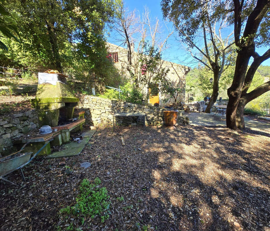 A vendre mas en pierre de 135 m2 habitable - photo 3