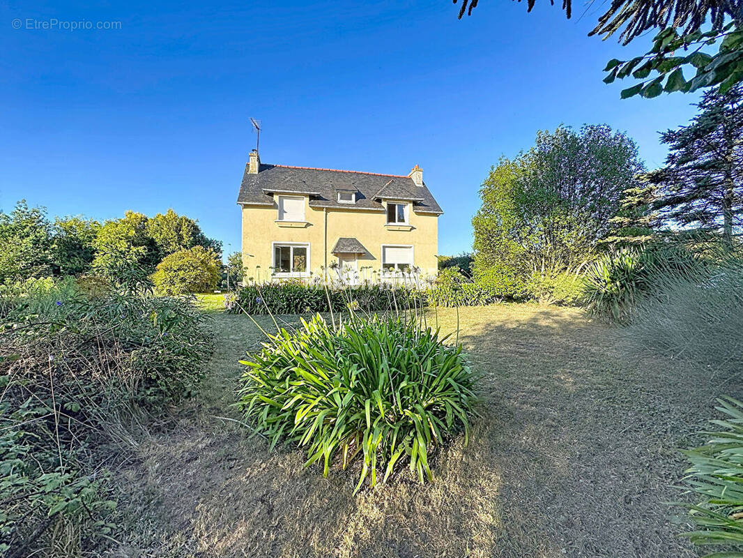 Maison à PLOUBAZLANEC
