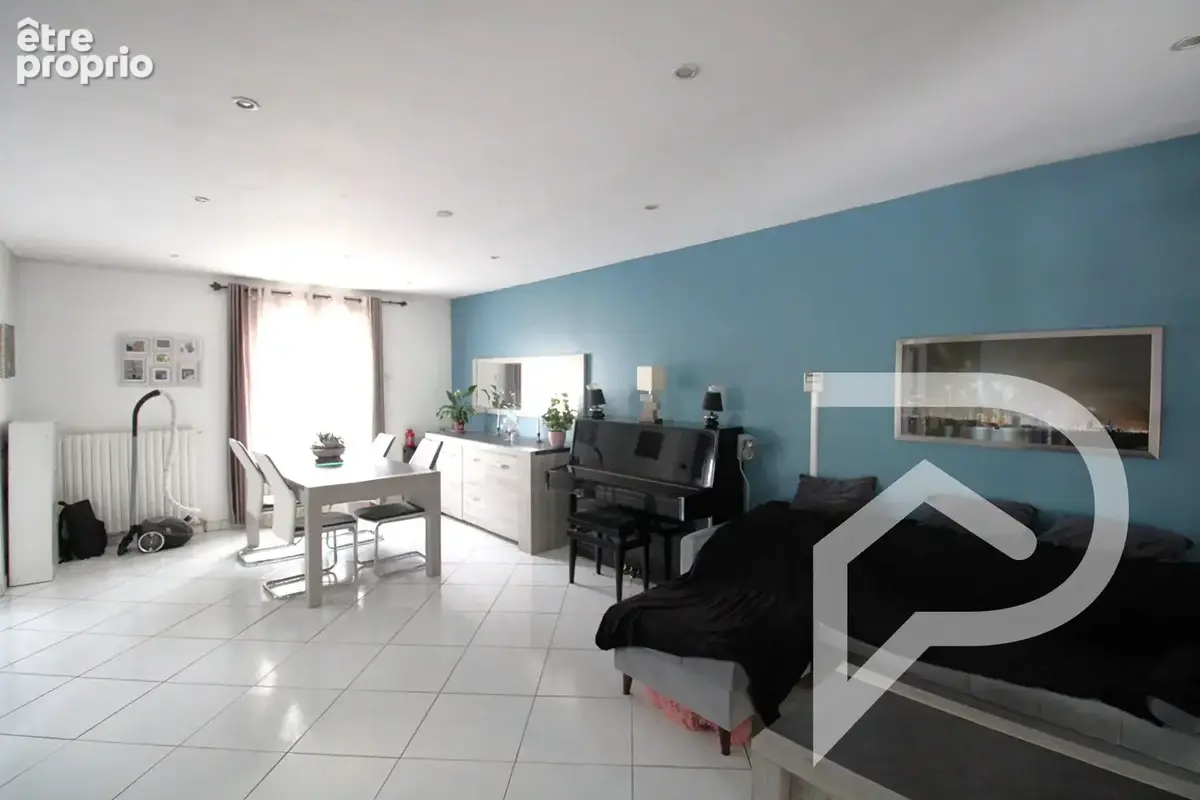 Maison Pont Sainte Maxence 10 pièce(s) 261.75 m2 - photo 2