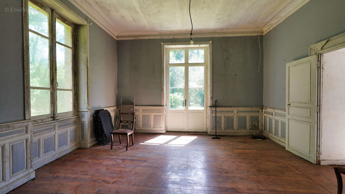 Maison à LES FOUGERETS