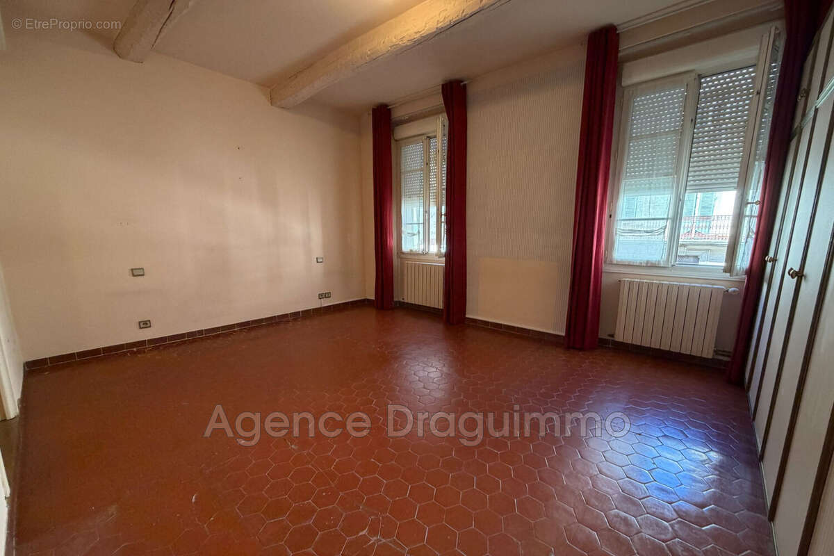 Maison à DRAGUIGNAN