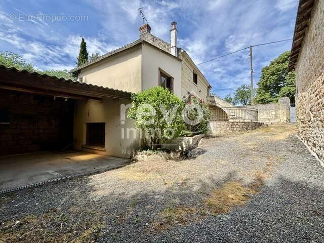 Maison 4 pièces 98 m² à vendre à Les Ulmes (49700) - photo 4