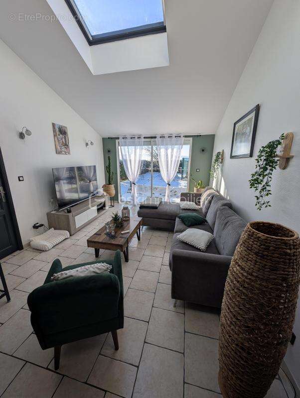 Maison à BRETEUIL